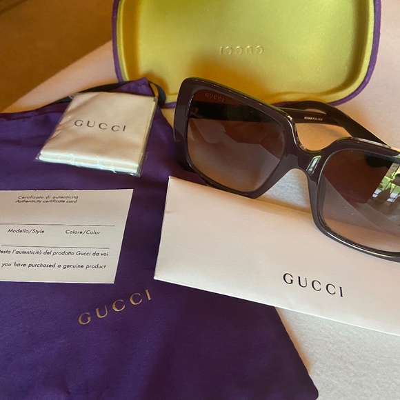 GUCCI Sunglasses
